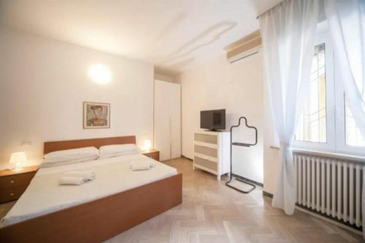 Hotel Colombo Riccione Bagian luar foto
