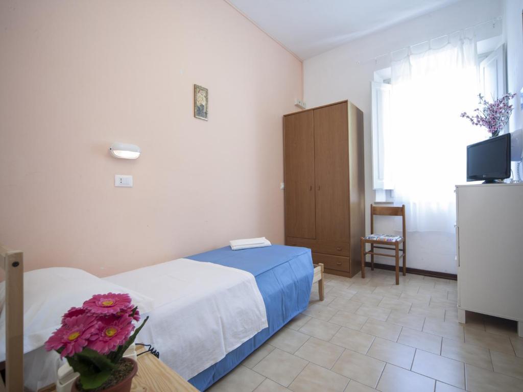 Hotel Colombo Riccione Bagian luar foto